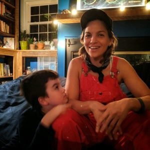 Meet your Posher, Támi